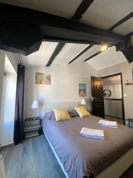 Bel Appartement - 2 Chambres - Proche Du Vieux Marche ラ・ロシェル エクステリア 写真